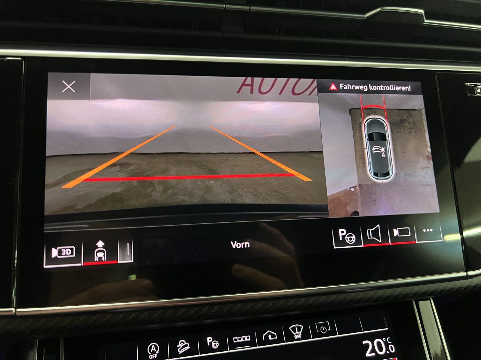 Audi RS Q8 Keramik RS-Abgas AHK Pano LM 23" B&O Raute