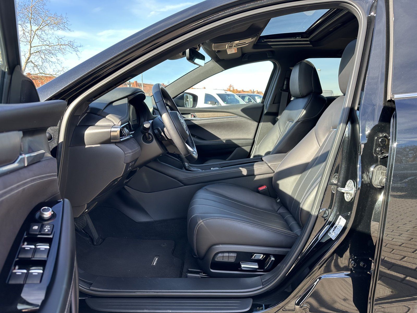 Mazda 6 2.5 194 TAKUMI/SUNROOF/BOSE/360°