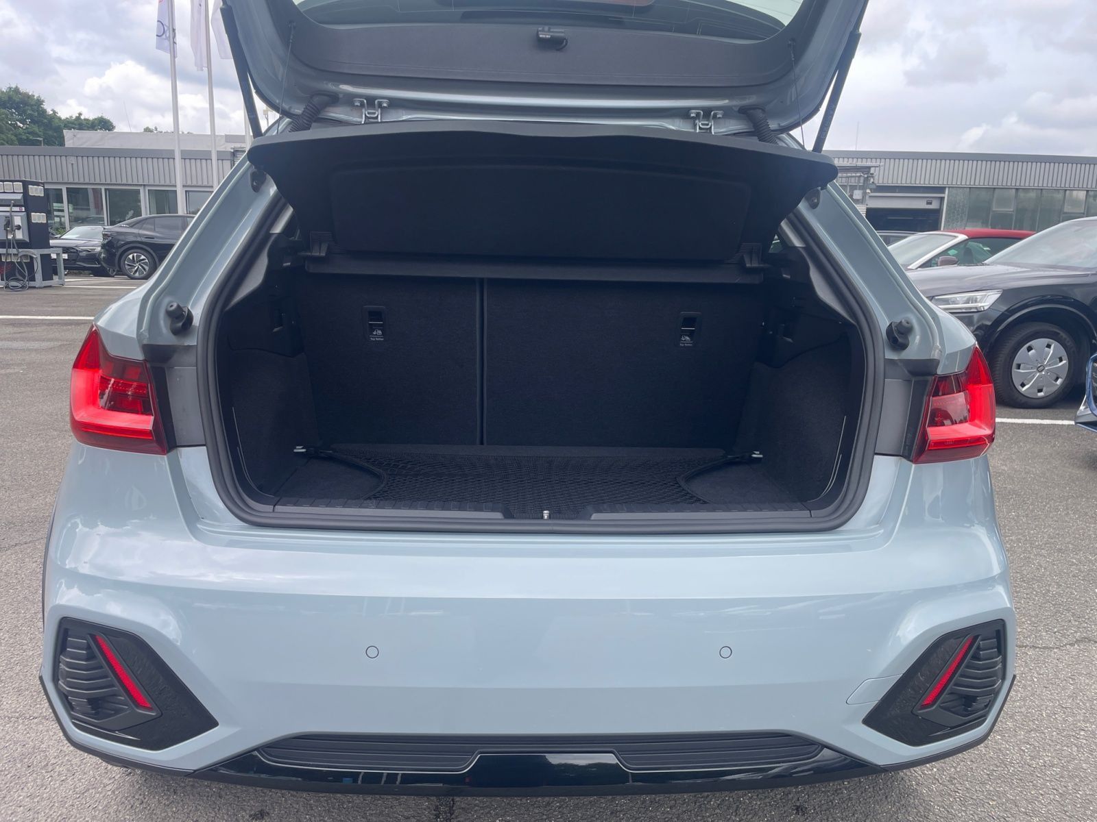 Audi A1 citycarver 35 TFSI S tronic - Samsaru's Car Outlet