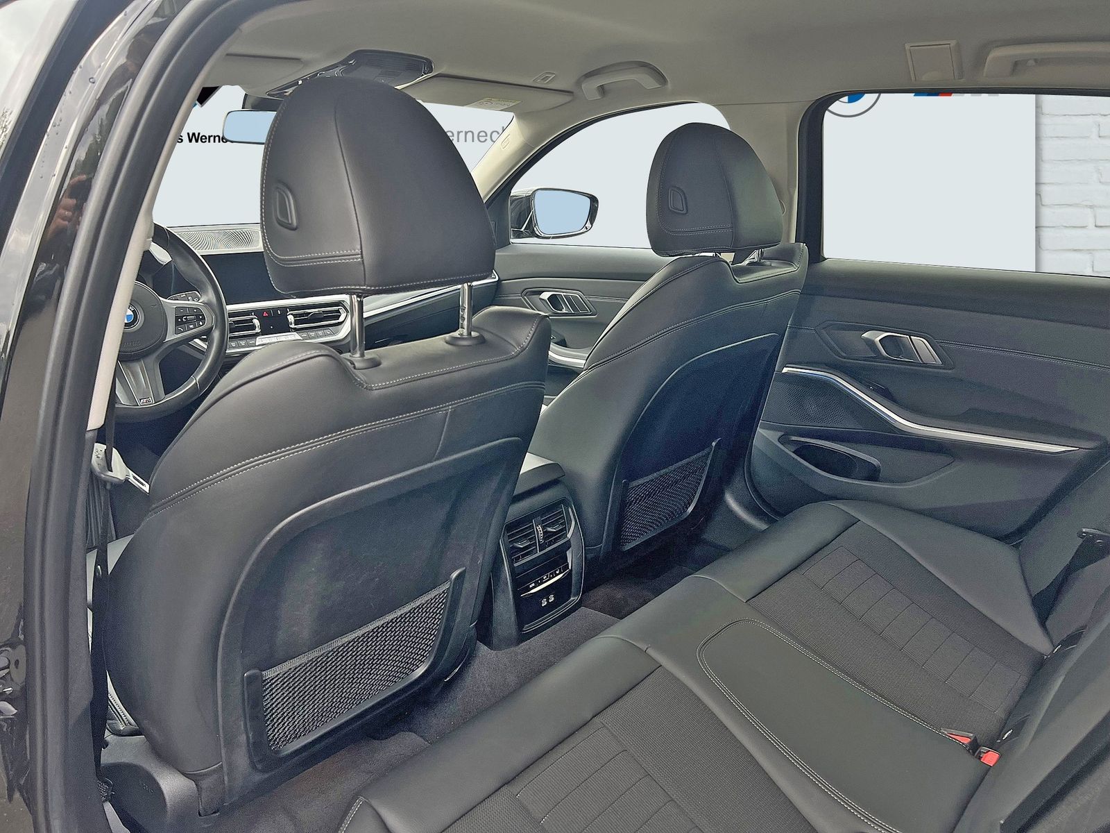 BMW 320e Touring Sport Line - Samsaru's Car Outlet