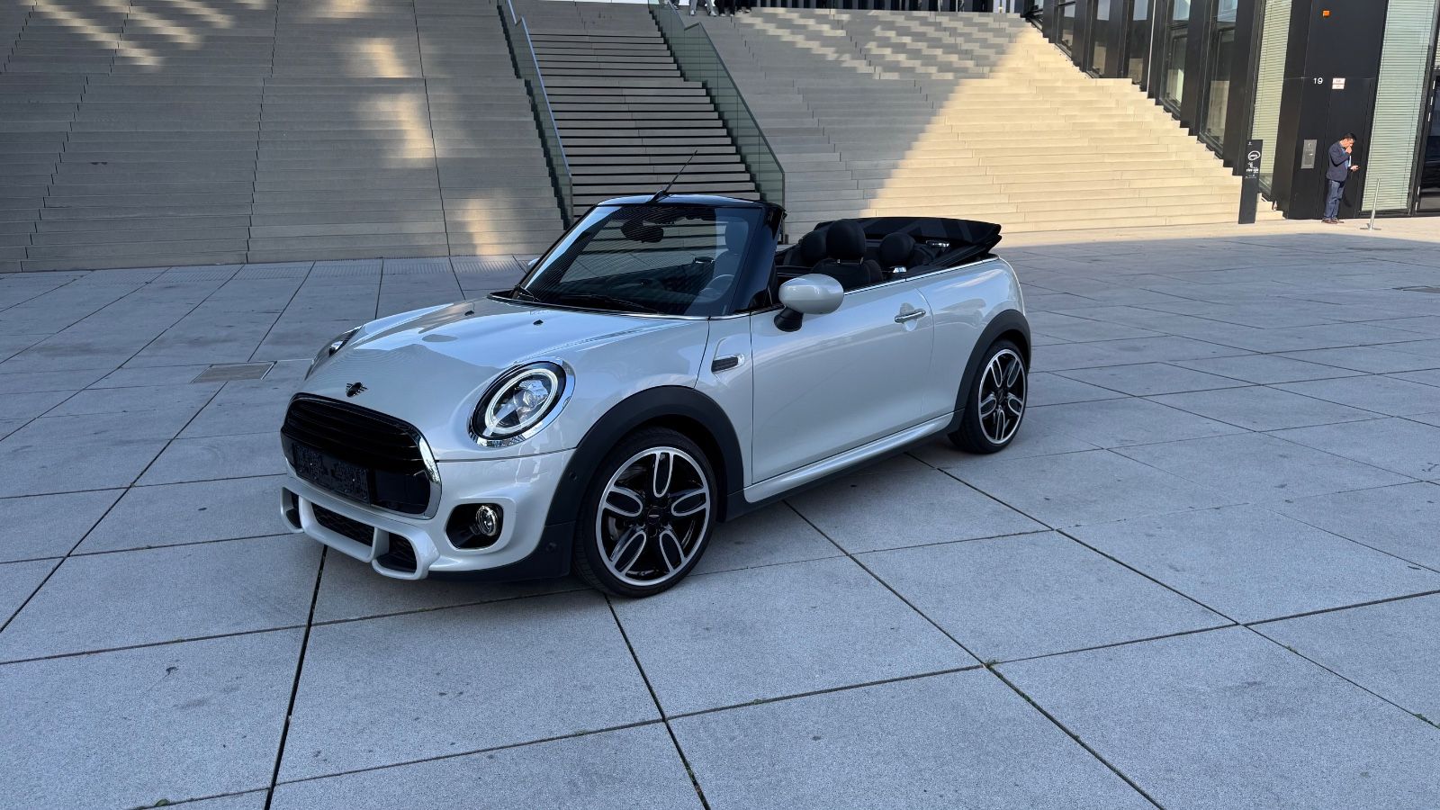 MINI Cabrio John Cooper Works - Samsaru's Car Outlet