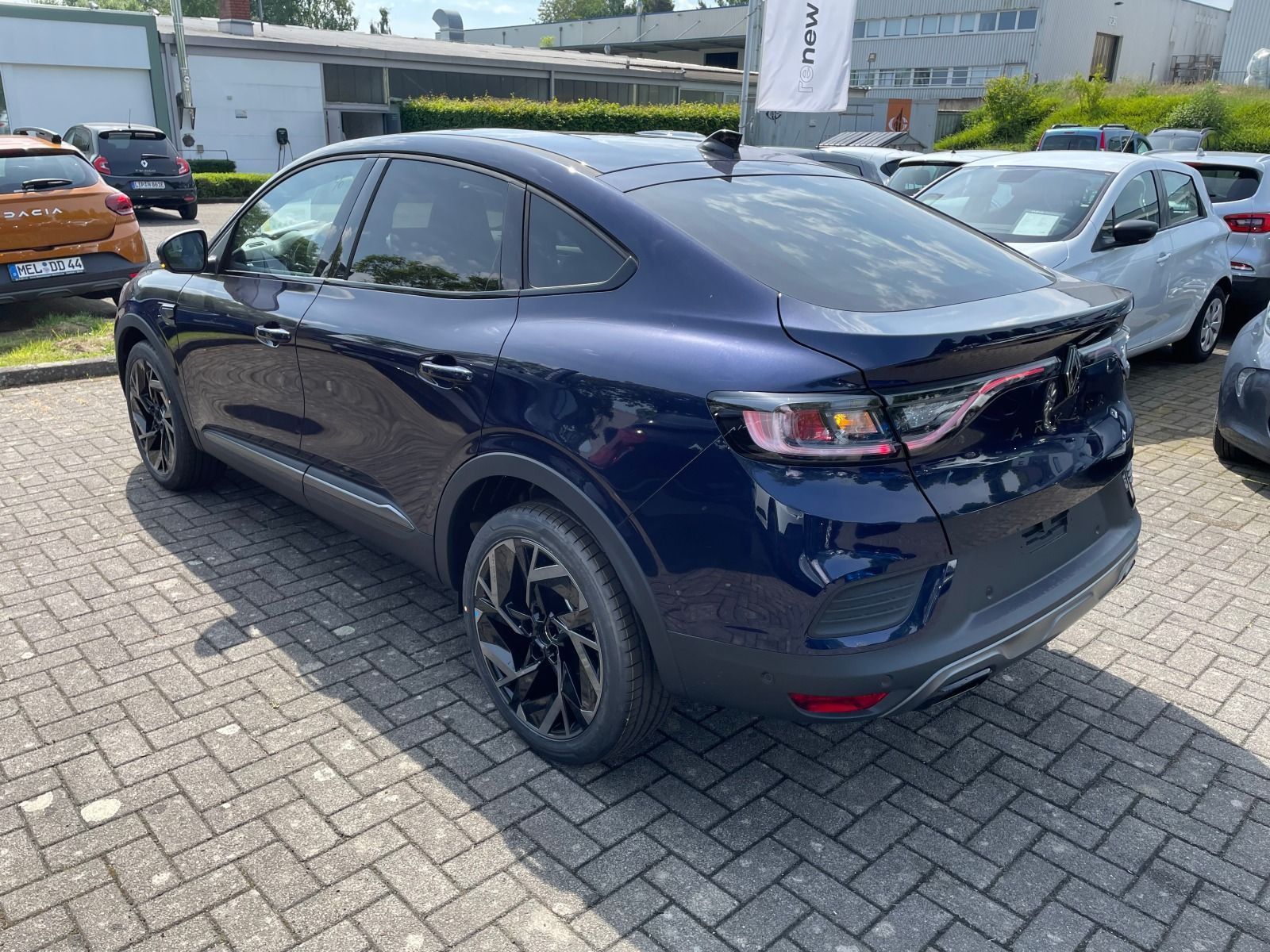 Renault Arkana Esprit Alpine TCe160 EDC - Samsaru's Car Outlet