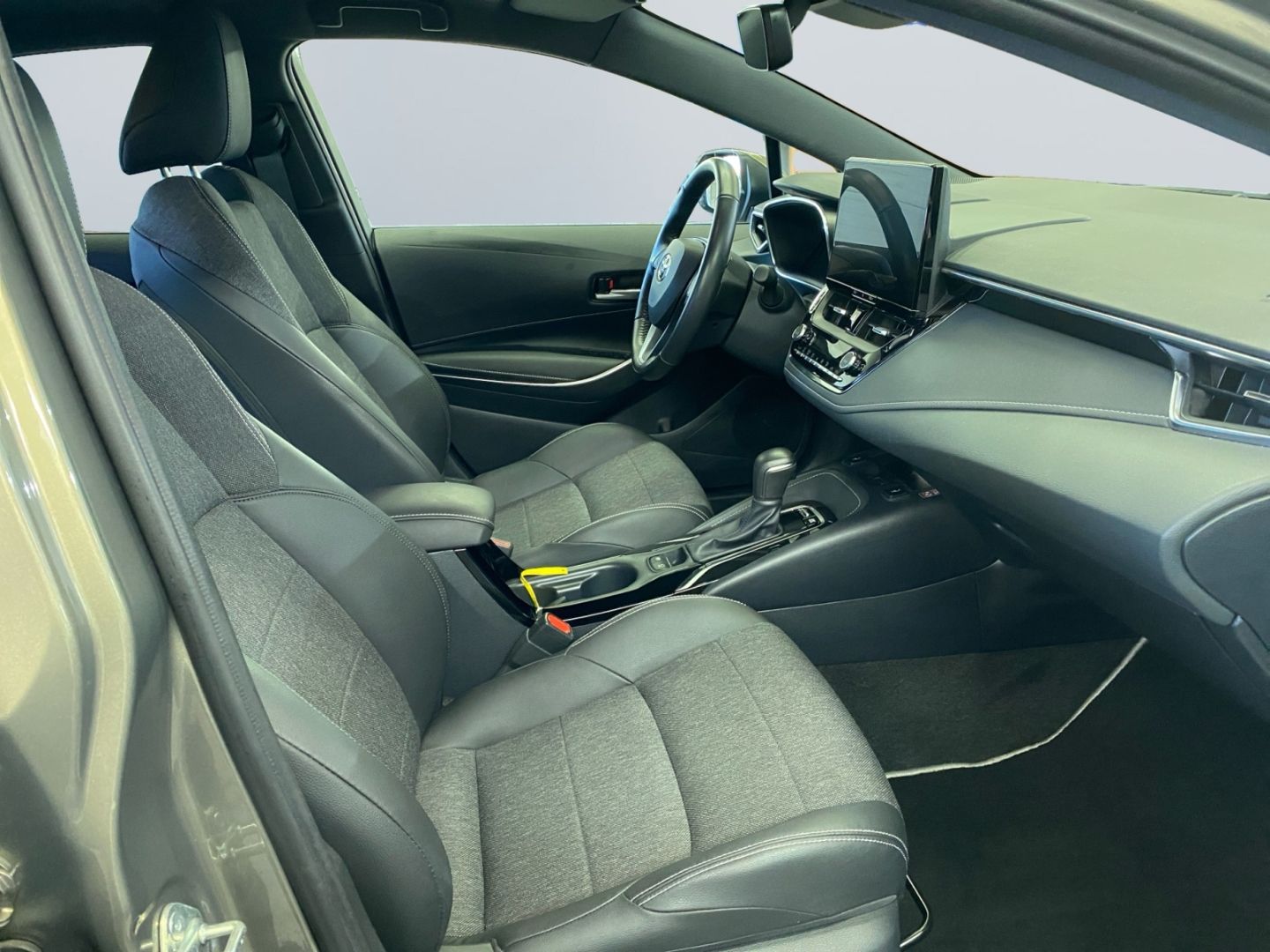Toyota Corolla 1.8 Hybrid Team D *Bi-LED*ACC*CAM*SHZ*PD