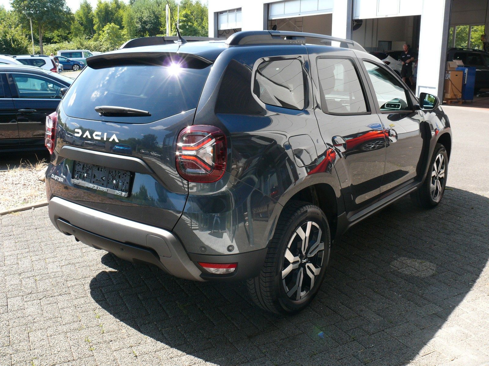 Dacia Duster II Journey 150 - Samsaru's Car Outlet