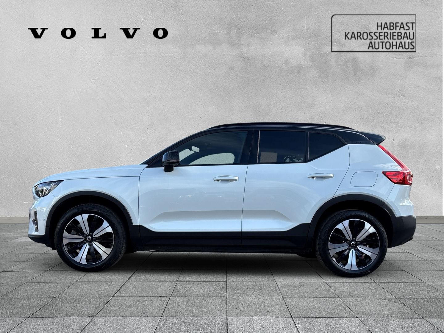 Volvo XC40 Recharge Ultimate Pure Electric 2WD P8