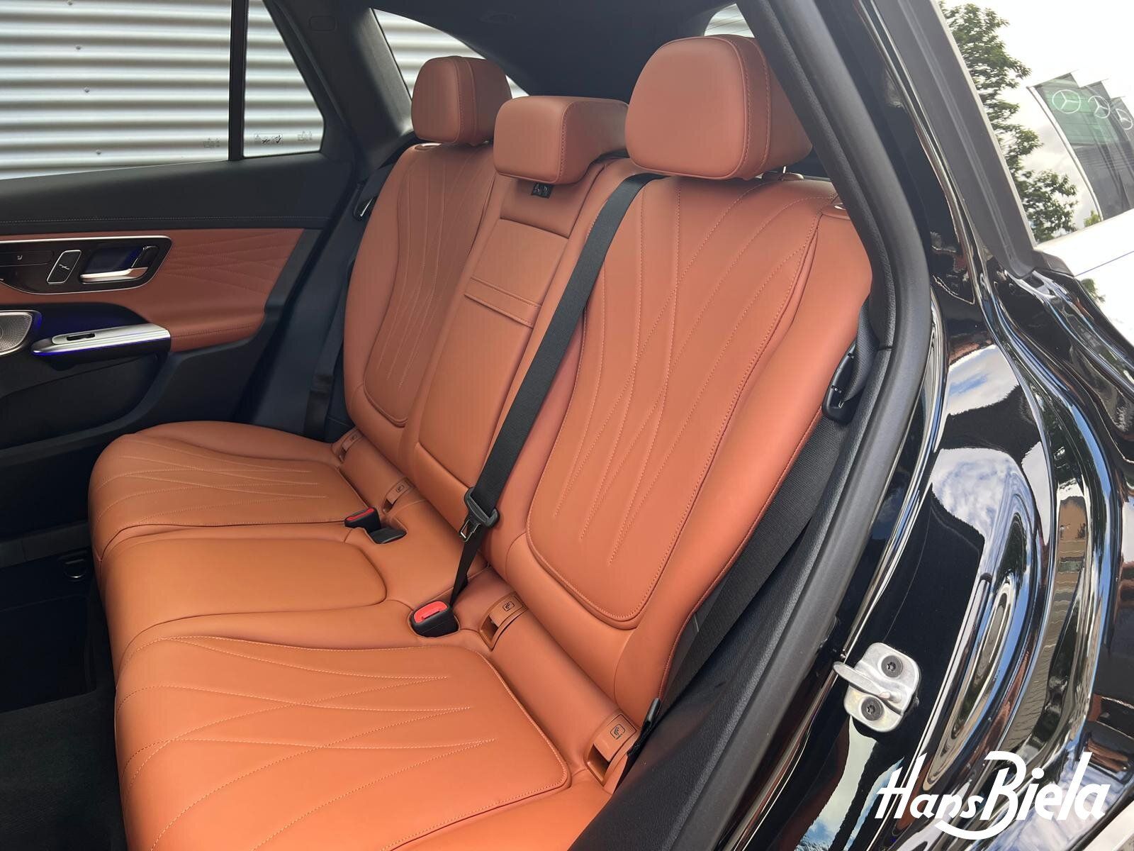 Mercedes-Benz GLC 300 4M AMG/Prem+/20"/Pano/Bur/Multi/AHK/360°