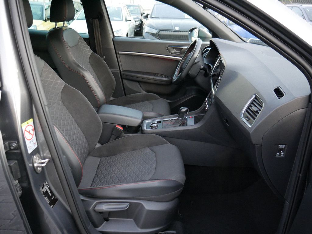 Seat Ateca 2.0 TDI FR 4Drive FACEL. STANDHZ LED AHK