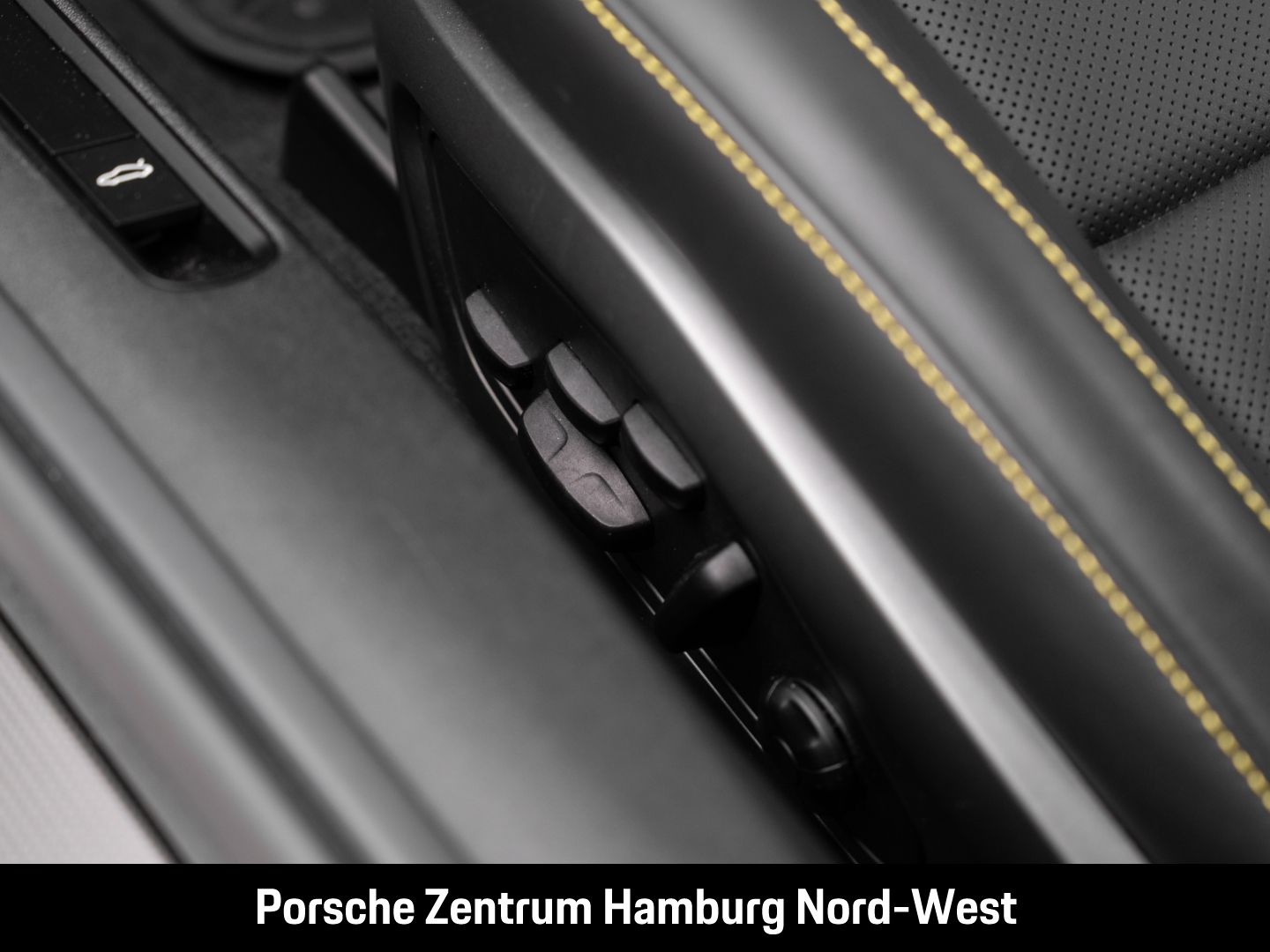 Porsche 992 (911) Targa 4 GTS Lift PCCB BOSE InnoDrive