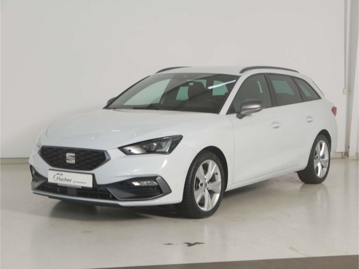Seat Leon Sportstourer 2.0 TDI DSG FR AHK/NAV/RFK/ACC