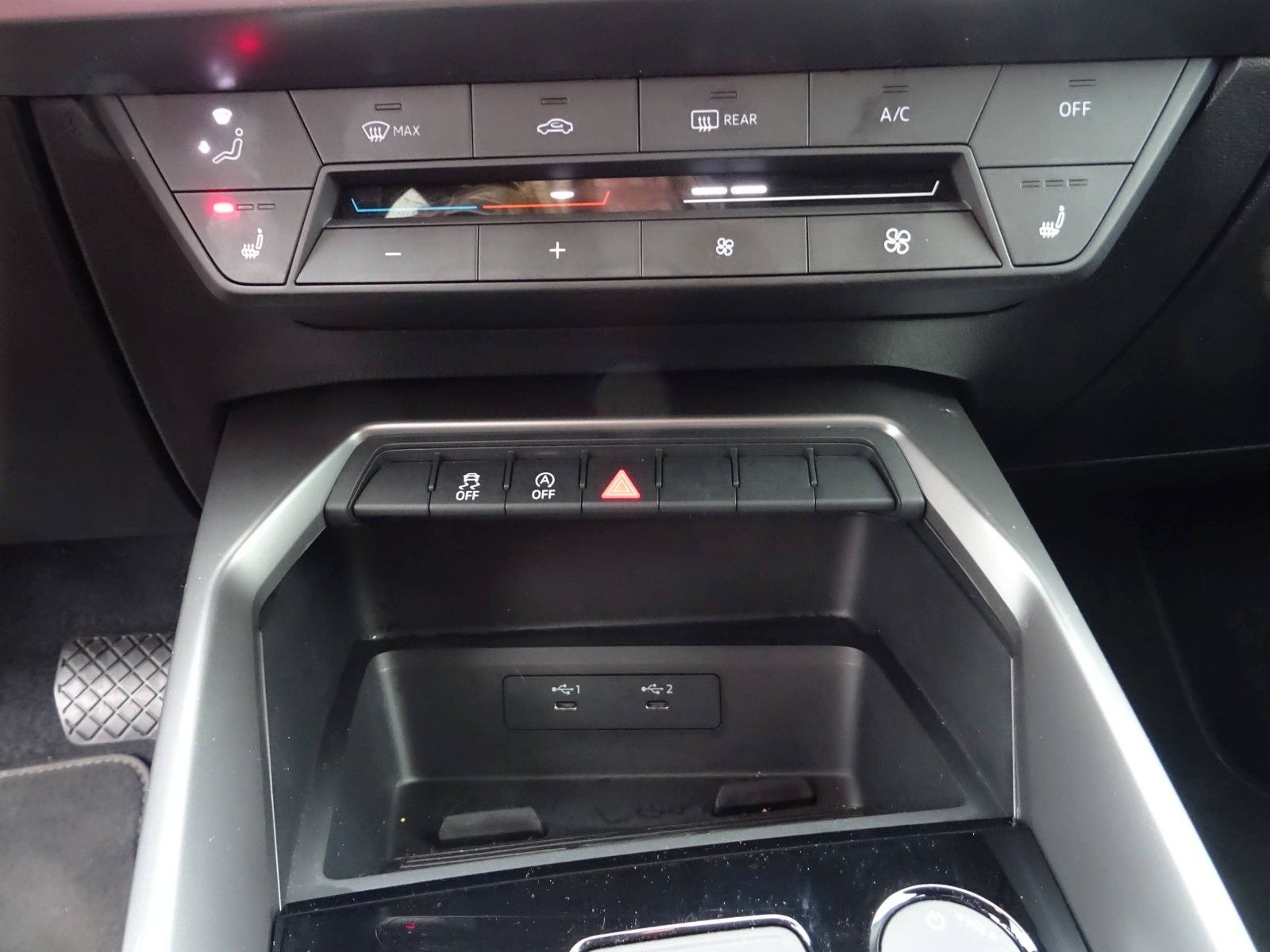 Audi A3 Sportback 30 TFSI S line - Samsaru's Car Outlet