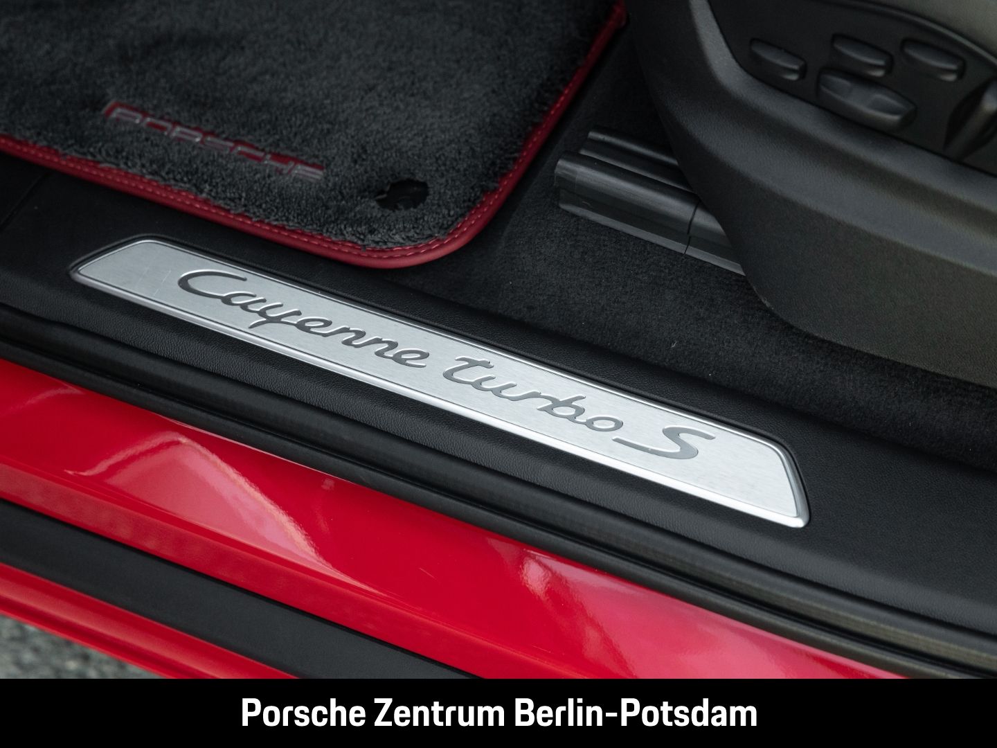 Porsche Cayenne Turbo S E-Hybrid Burmester Panoramadach