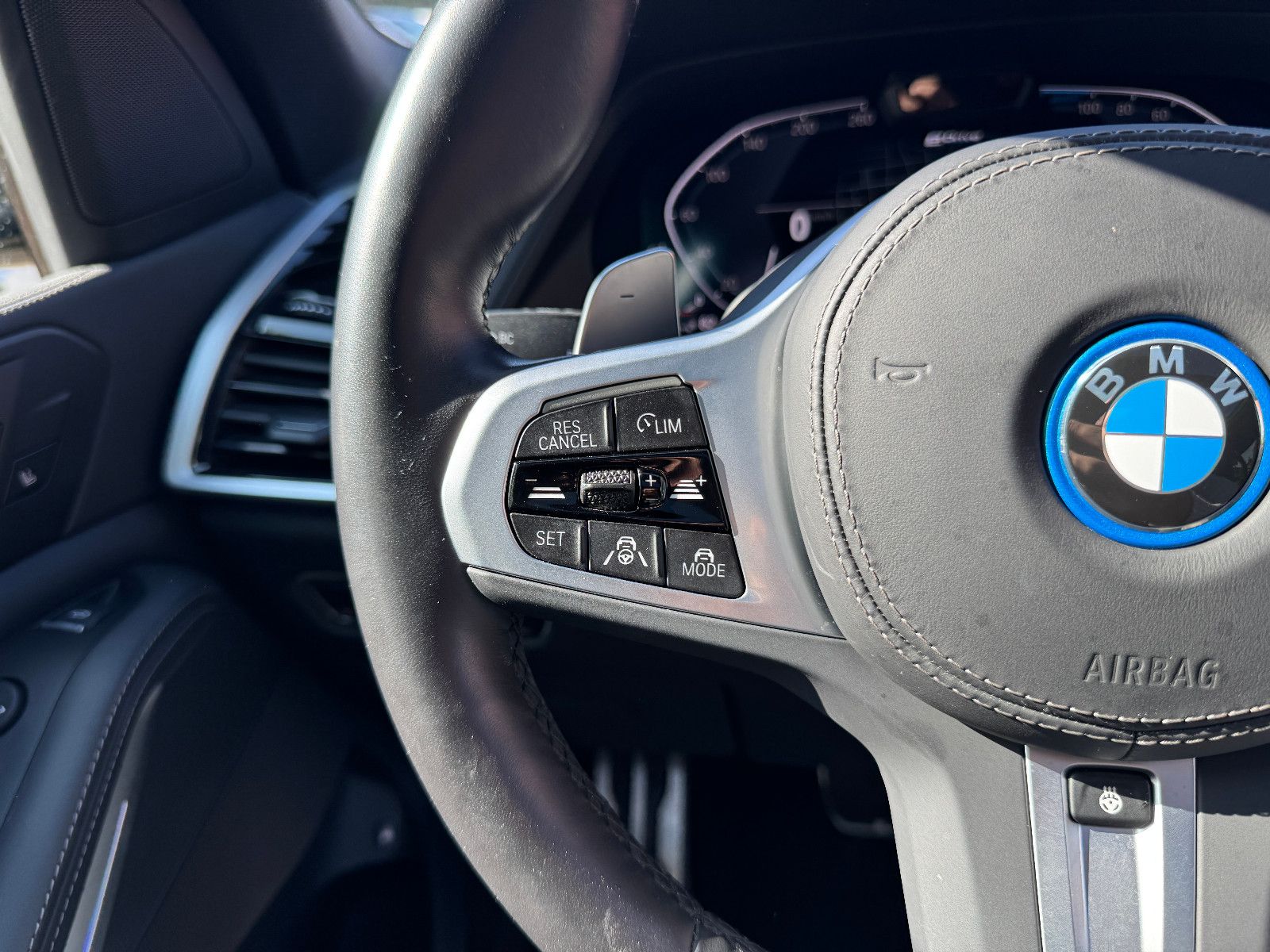 BMW X5 xDr 45 e MSport*Panorama*360°*Headup*Ko.Sitze