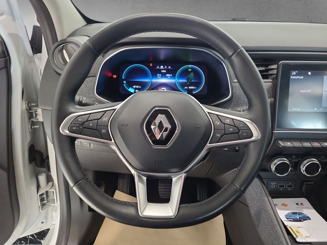 Renault ZOE Experience R110 ZE50 - Samsaru's Car Outlet
