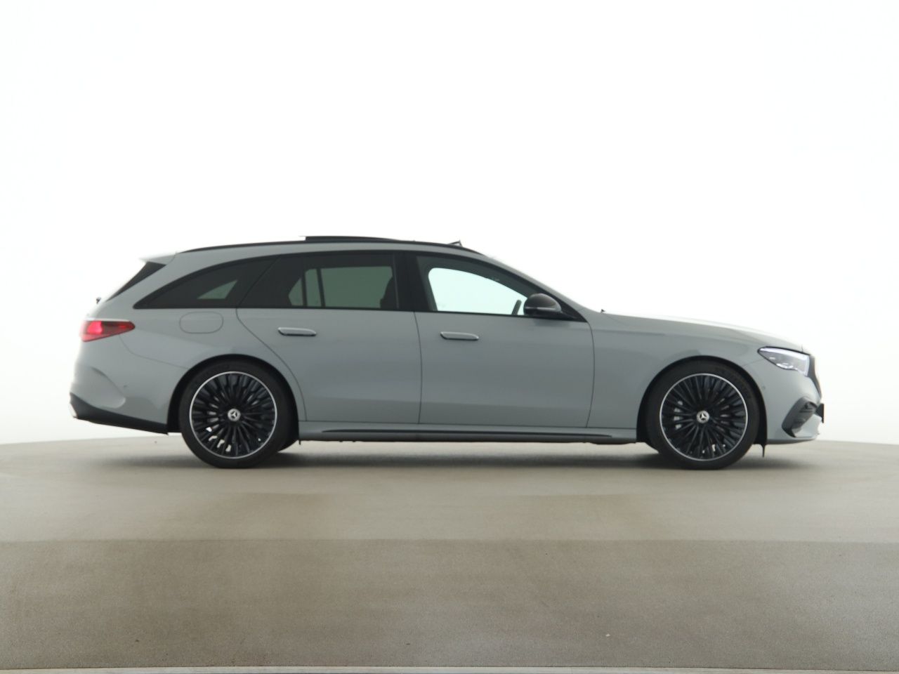 Mercedes-Benz E 450 d 4M T AMG Digital Light Night Burmester