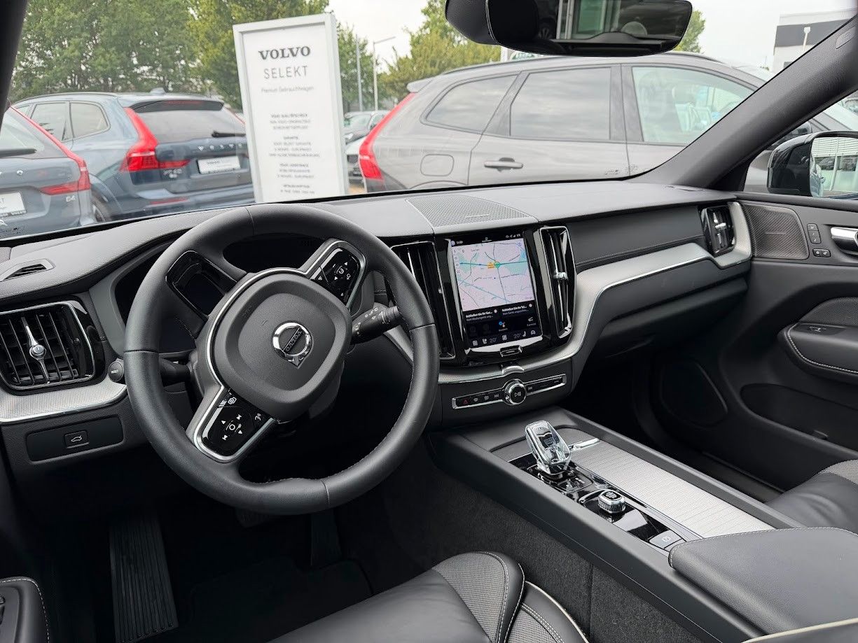 Volvo XC60 B4 Ultimate Dark AWD