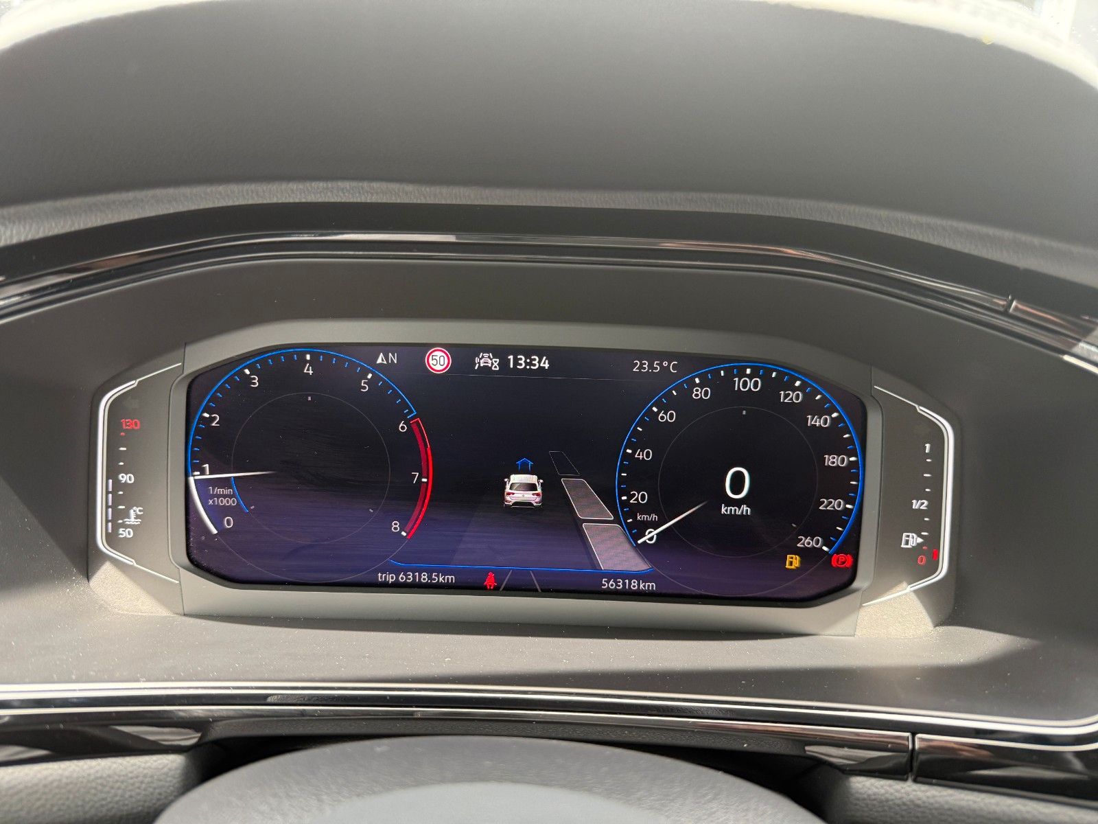 Volkswagen T-Roc 1.5 TSI Black - Samsaru's Car Outlet