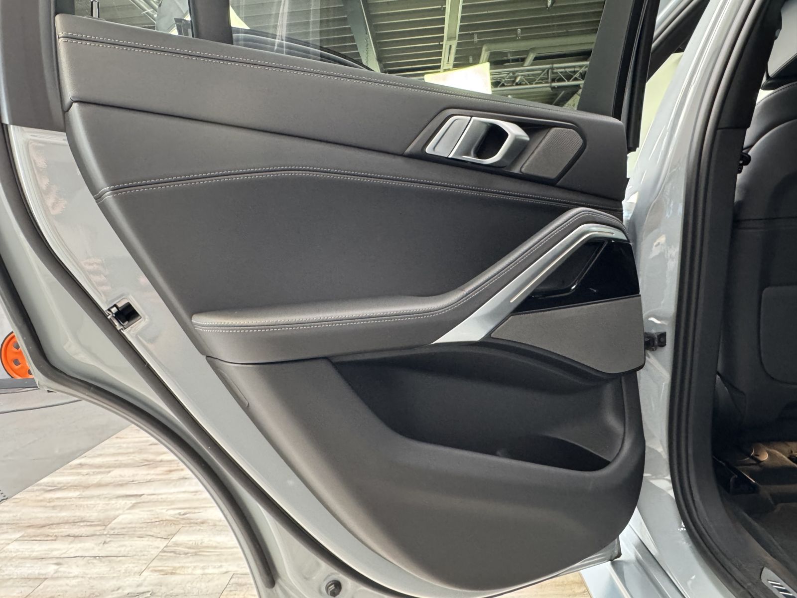 BMW X6 xDrive40d M Sport Pro - Samsaru's Car Outlet