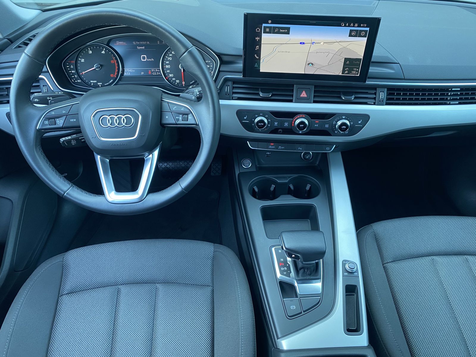 Audi A4 Avant 35 TDI Advanced - Samsaru's Car Outlet