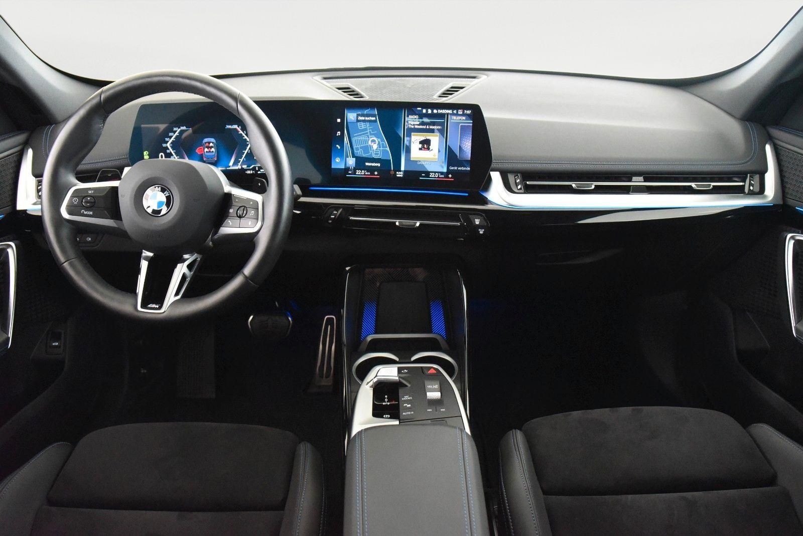 BMW X1 xDrive23d M Sportpaket - Samsaru's Car Outlet