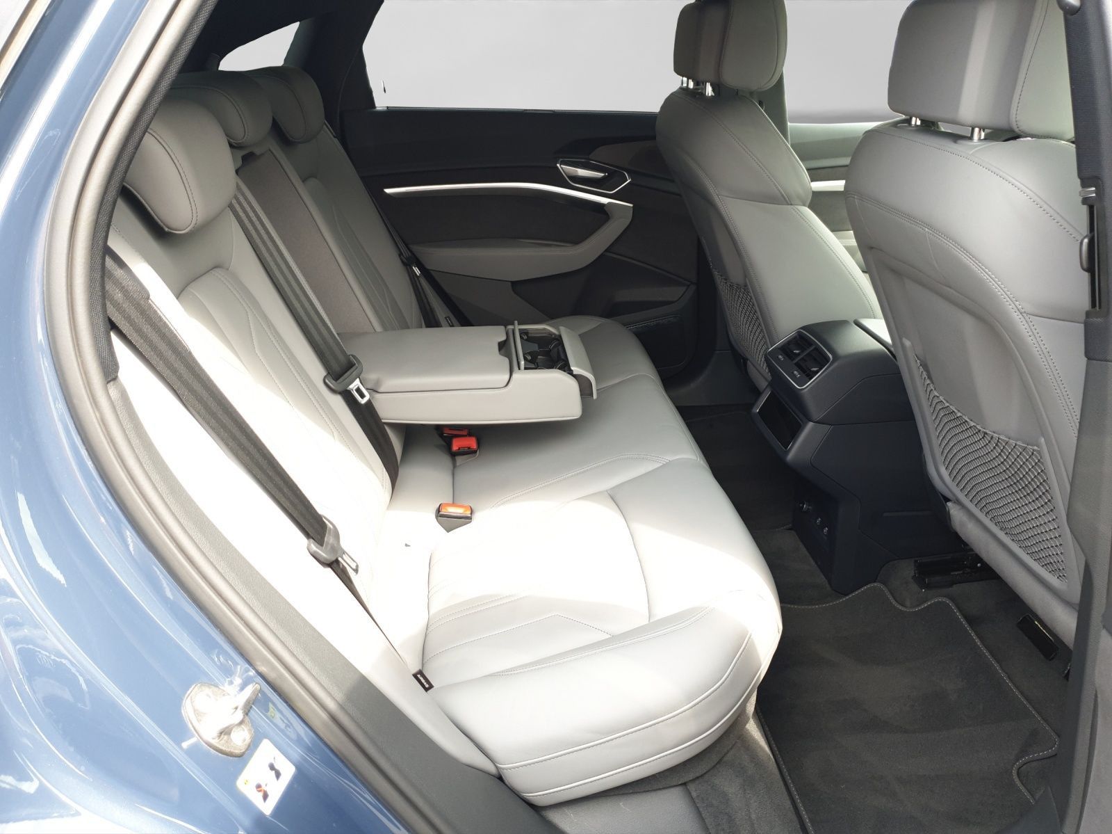 Audi e-tron Sportback 55 Q 2x S LINE UPE125 V-SPIEGEL