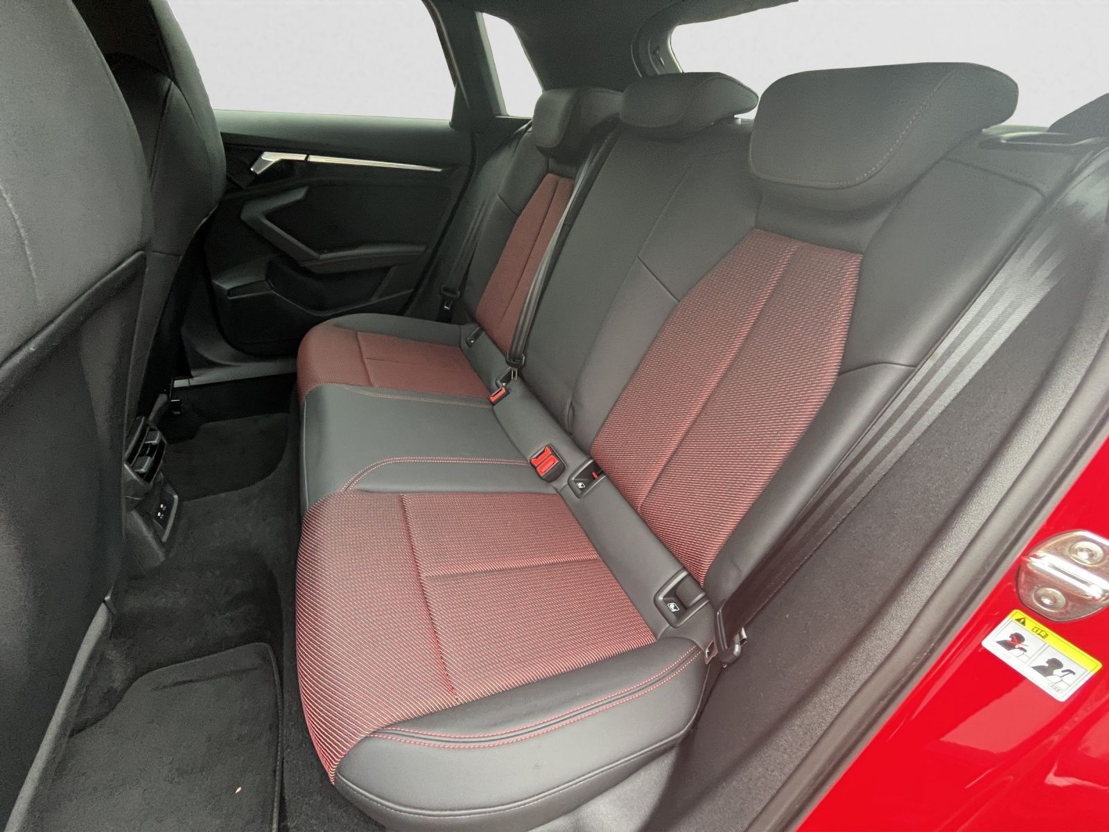 Audi A3 Sportback 35 TFSI Sportback S line Navi, RFK,