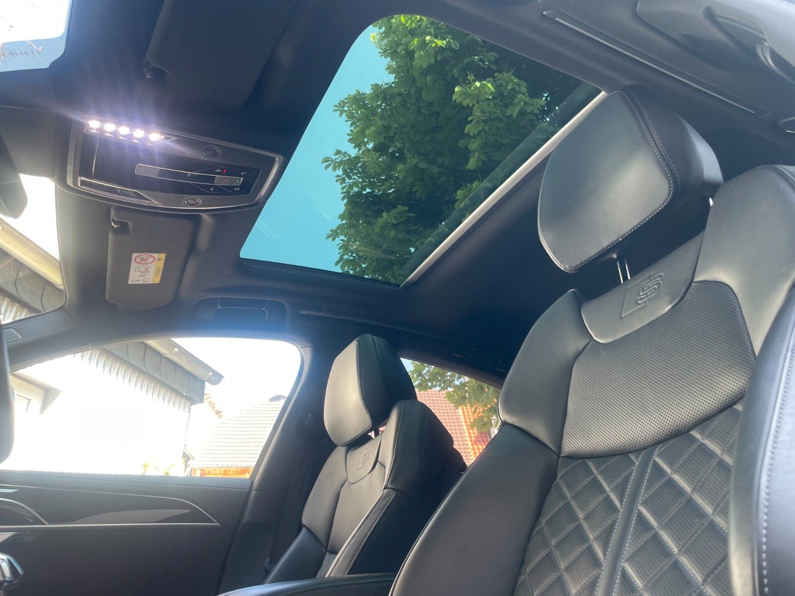 Audi A8 50 TDI quattro S line - Samsaru's Car Outlet