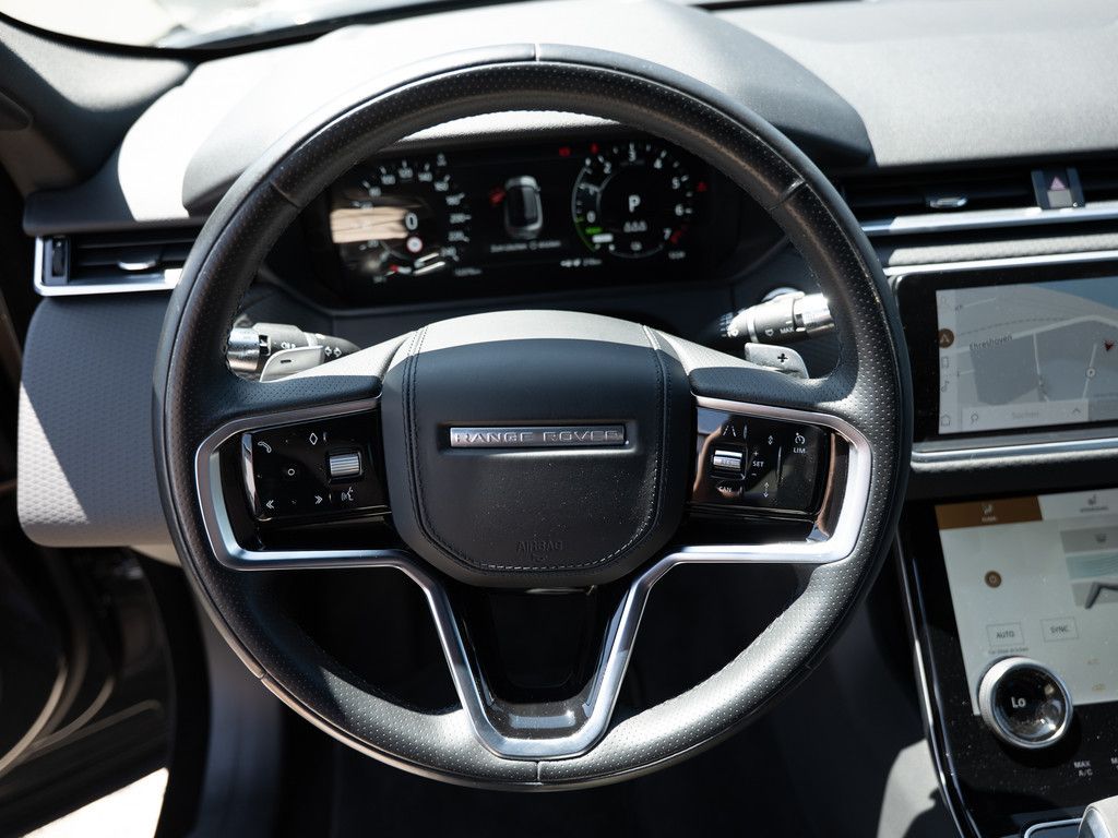 Range Rover Velar P400e S - Samsaru's Car Outlet