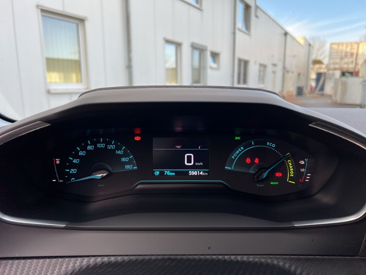 Peugeot 208 e- Active Pack - Samsaru's Car Outlet