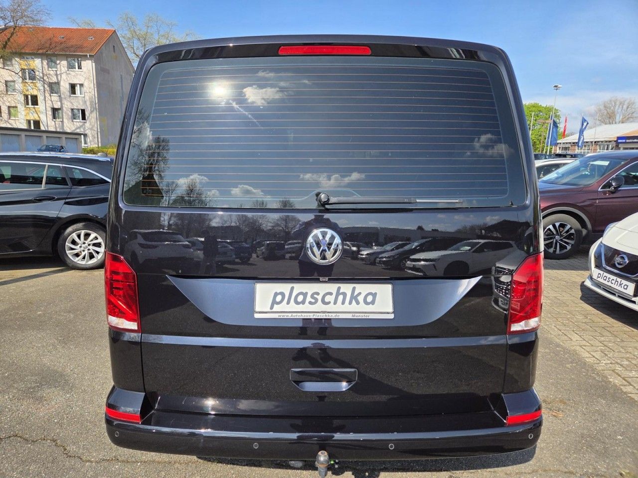 Volkswagen T6.1 TDI Multivan Comfortline - Samsaru's Car Outlet