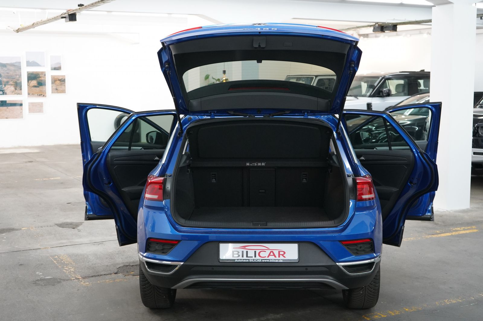 Volkswagen T-Roc 2.0 - Samsaru's Car Outlet