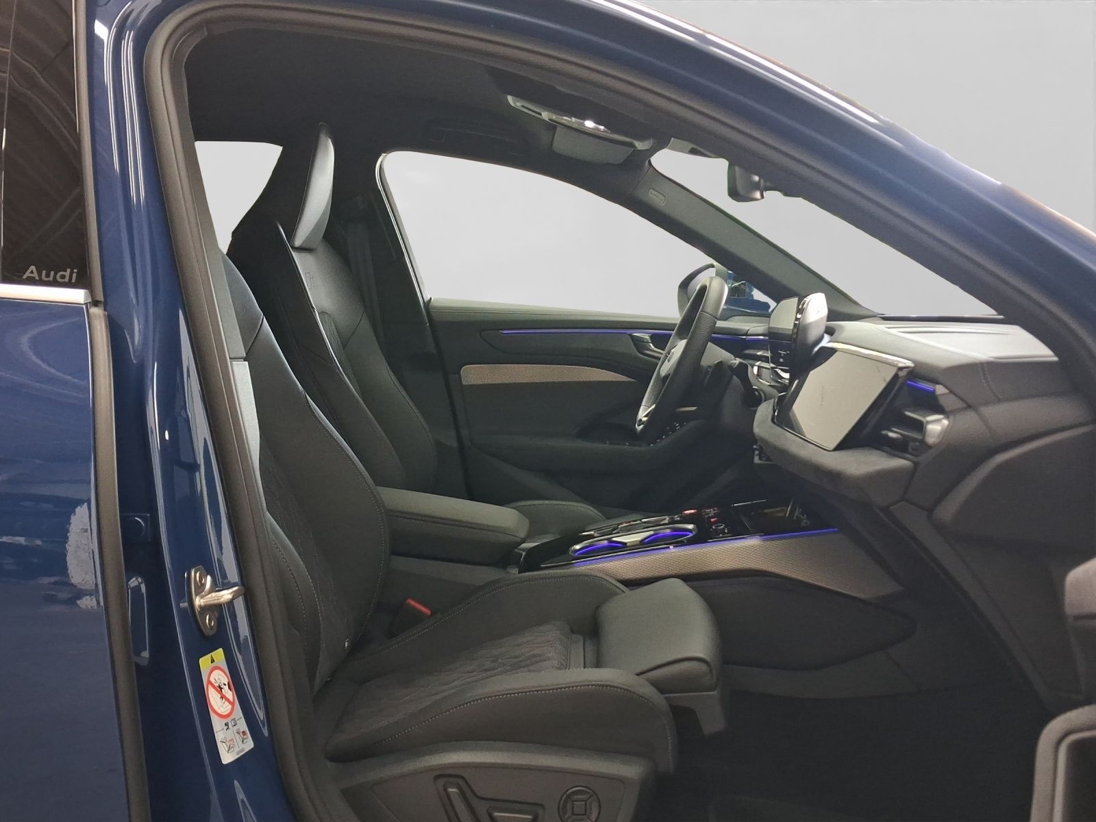 Audi A6 Avant TDI 2x S LINE LM20 MATRIX ASSIST 360