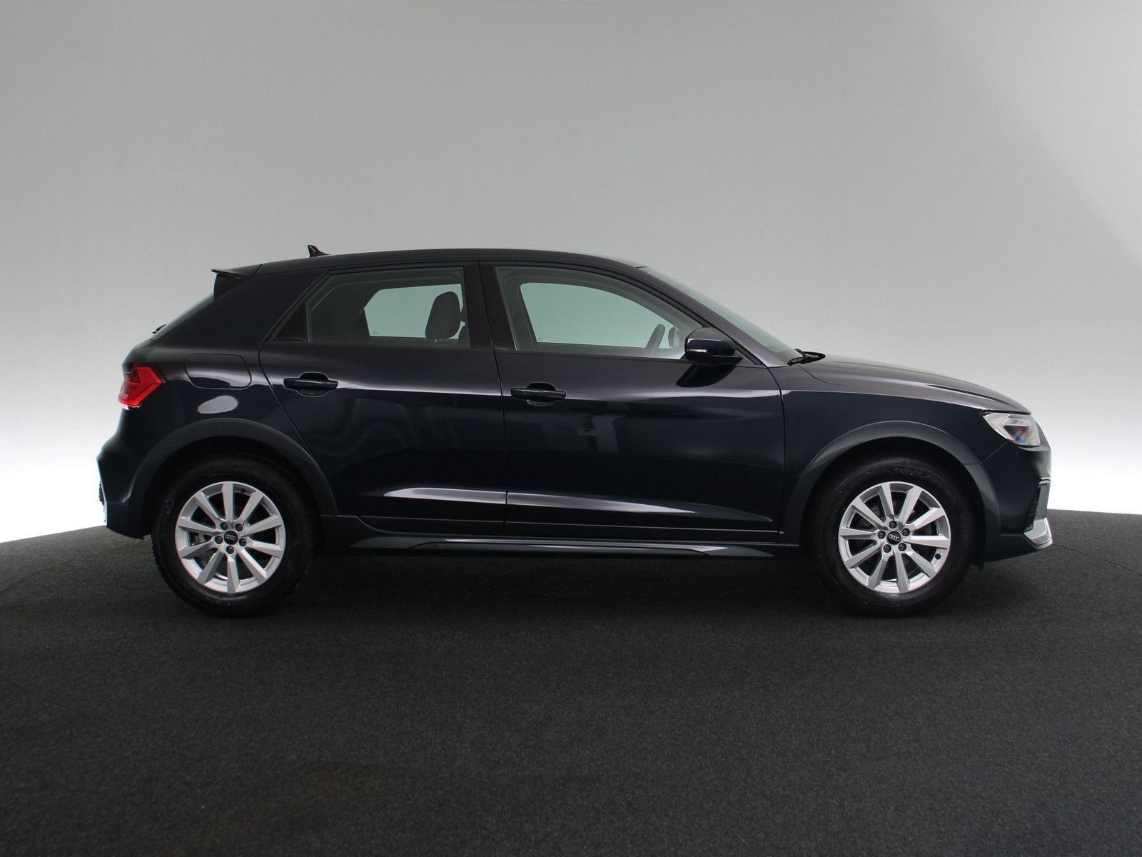 Audi A1 citycarver 30 TFSI LED ACC SHZ PDC KLIMA