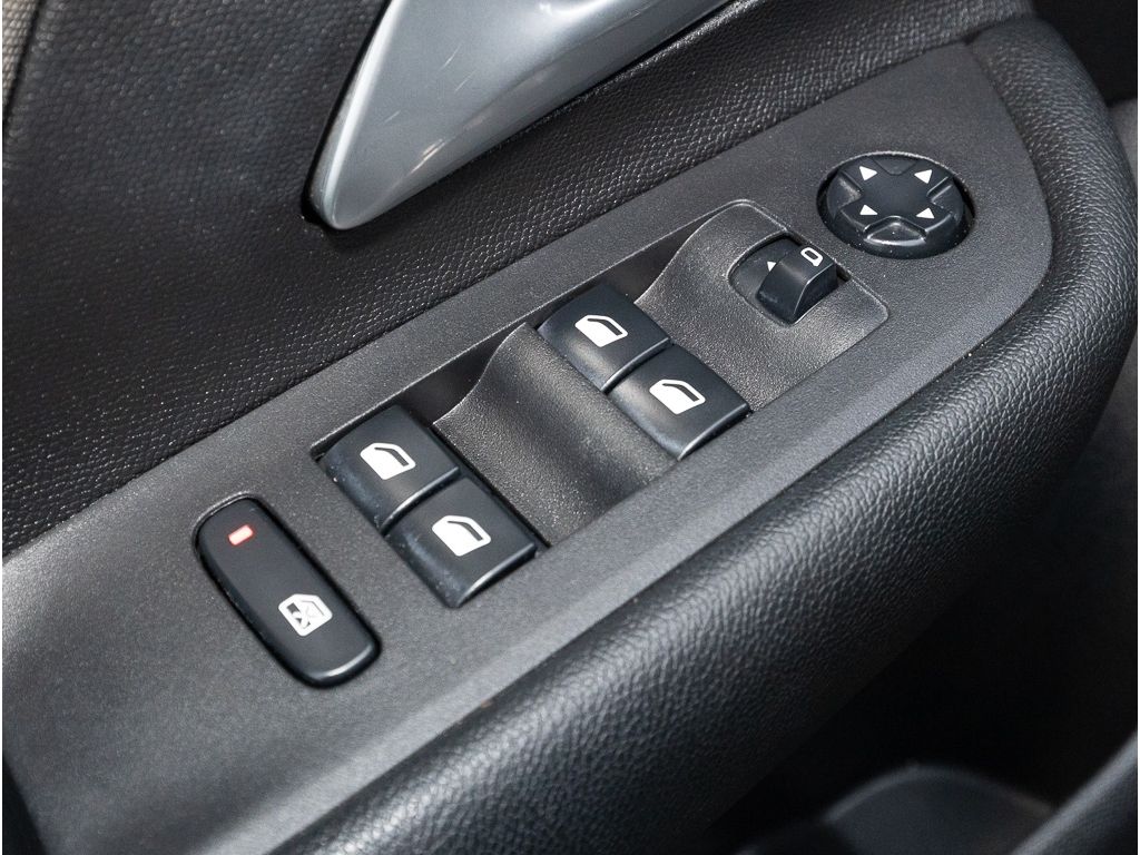 Opel Mokka ELEKTRO EDITION - Samsaru's Car Outlet