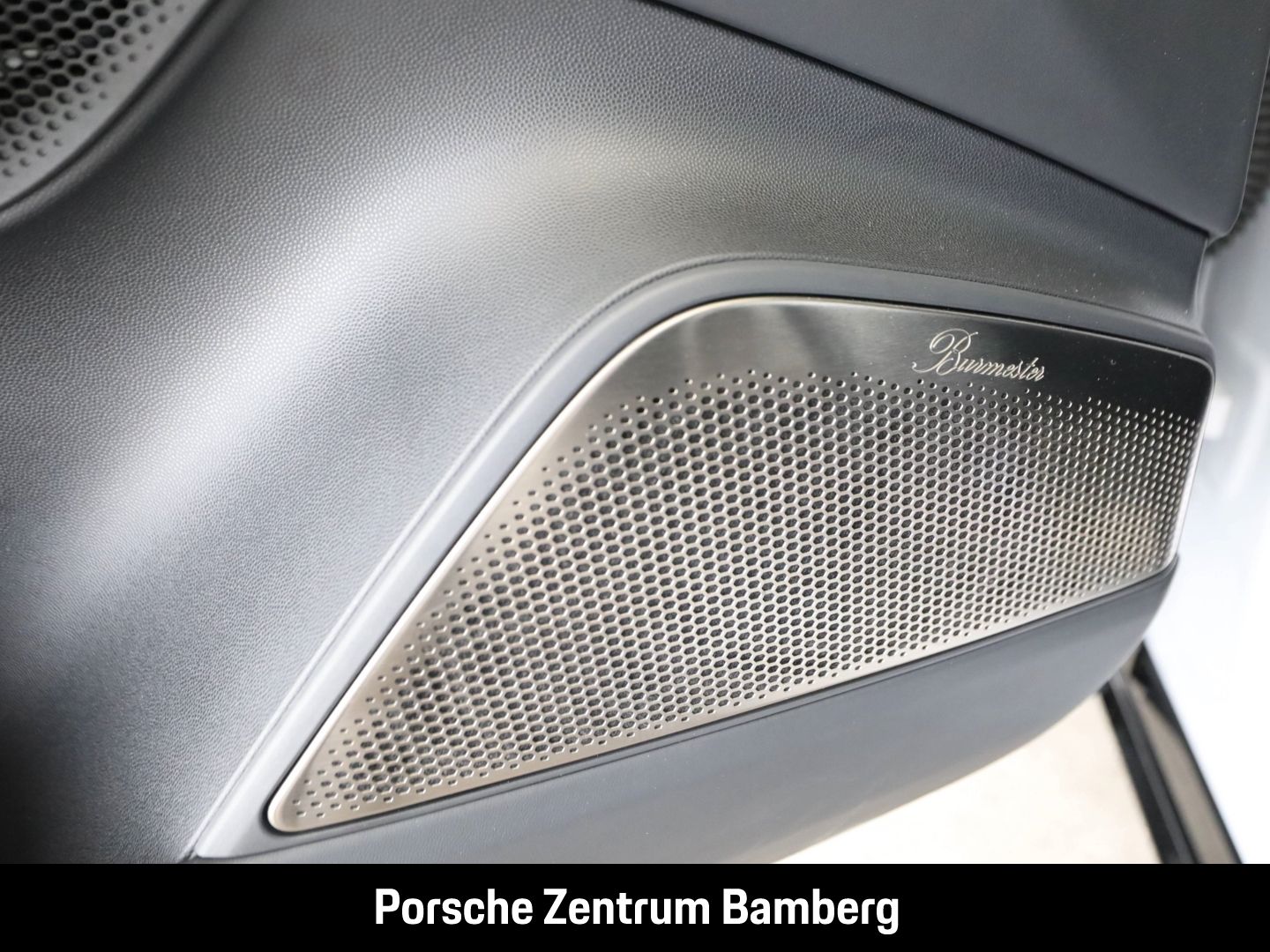 Porsche Macan Turbo/ Burmester/ Akustikglas/ Head-Up uvm
