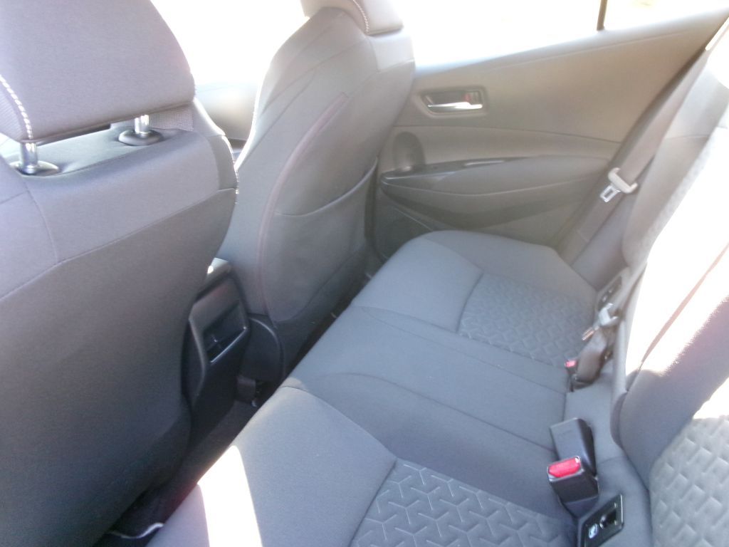 Toyota Corolla 1.8 Hybrid Comfort - Samsaru's Car Outlet