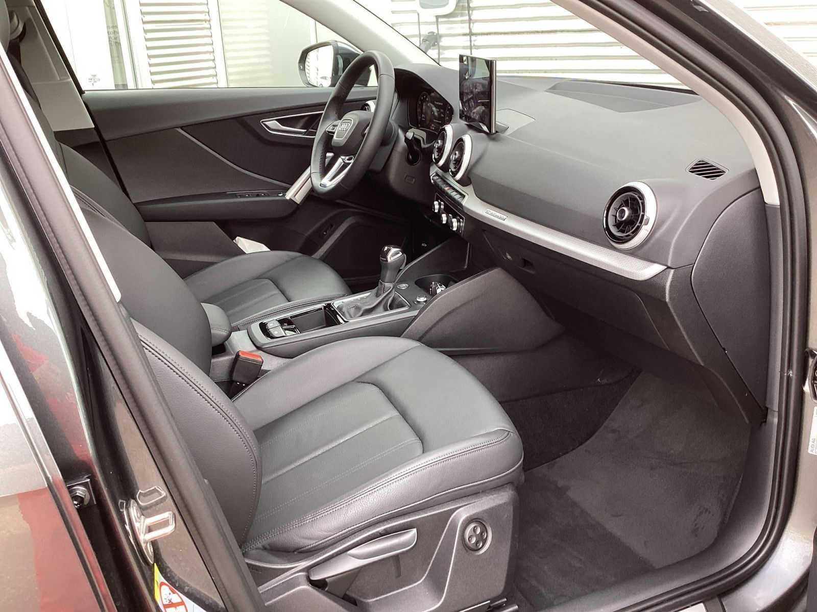 Audi Q2 40 TFSI q. S-Tronic S-Line, EA8, LED, ACC, AH