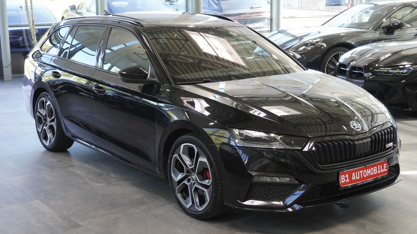 Skoda Octavia Combi RS 4x4*AHK*PANO*HUD*ACC