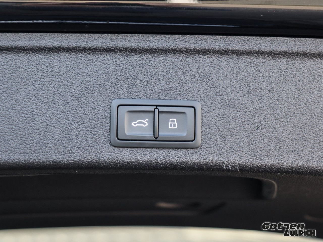 Audi A4 Avant 35 2.0 TFSI Navi Businesspaket - Samsaru's Car Outlet