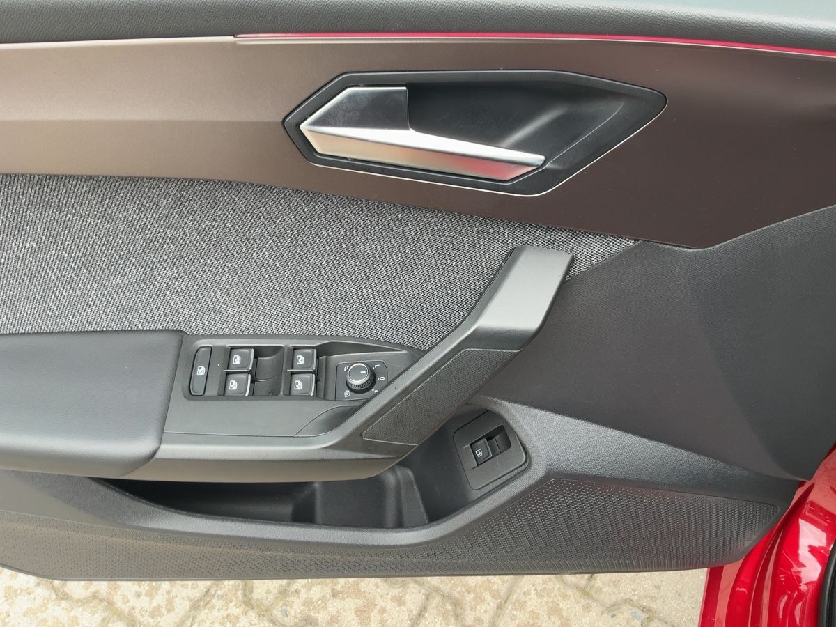 Seat Leon ST 1.4eHybrid XCELLENCE LED+NAV+SHZ+AHK+RFK