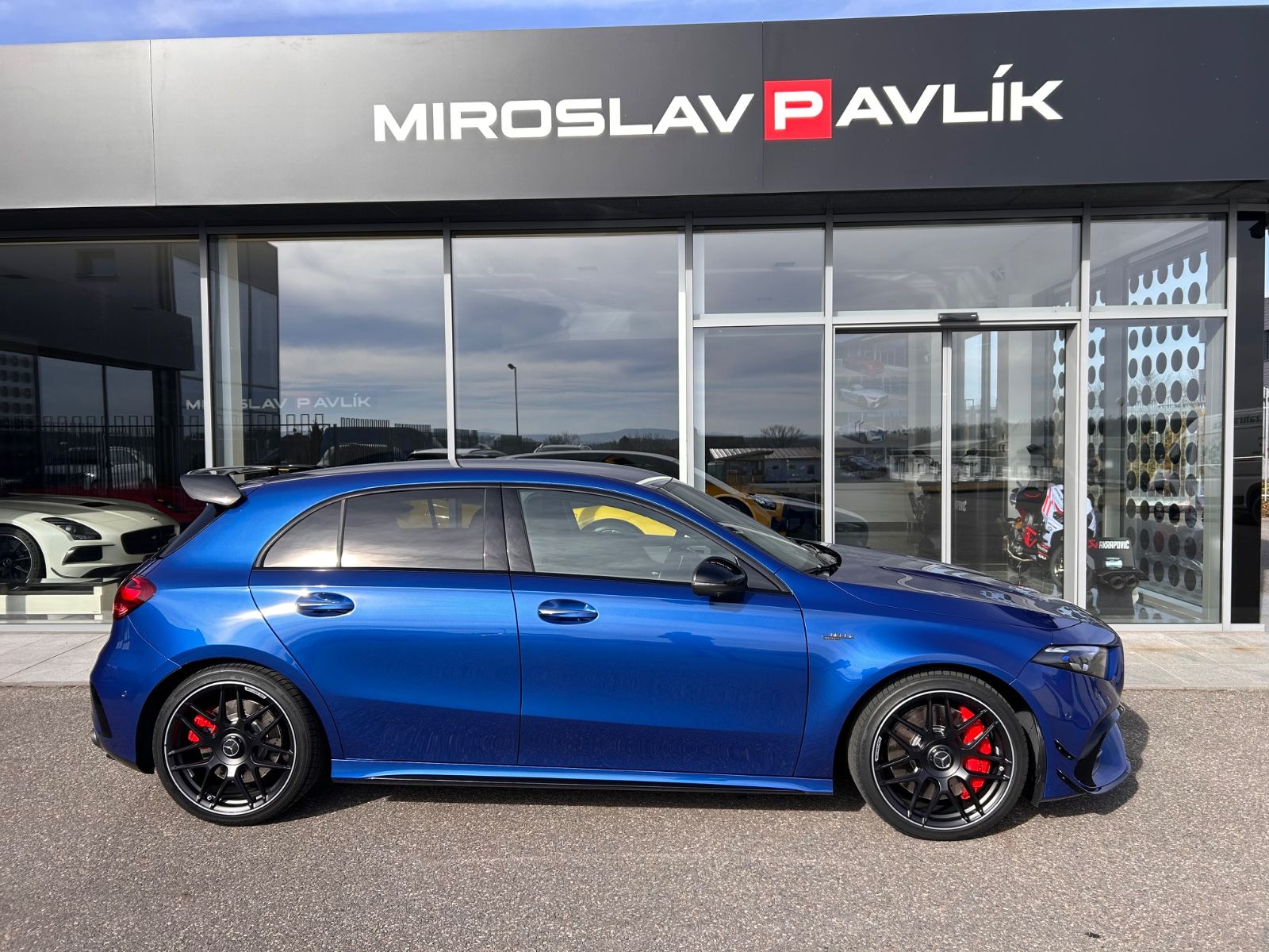 Mercedes-Benz A 45 S AMG 4MATIC+ - Samsaru's Car Outlet