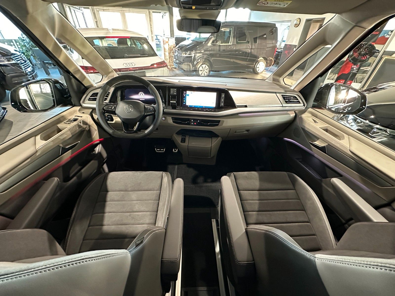 Volkswagen T7 Multivan ABT Edition - Samsaru's Car Outlet