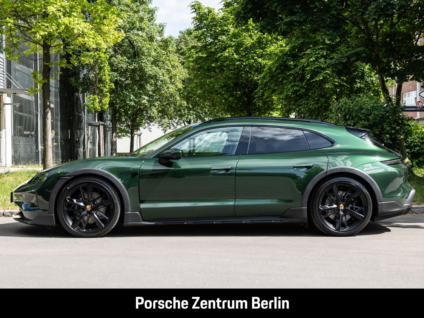 Porsche Taycan 4S Cross Turismo HD-Matrix HA-Lenkung