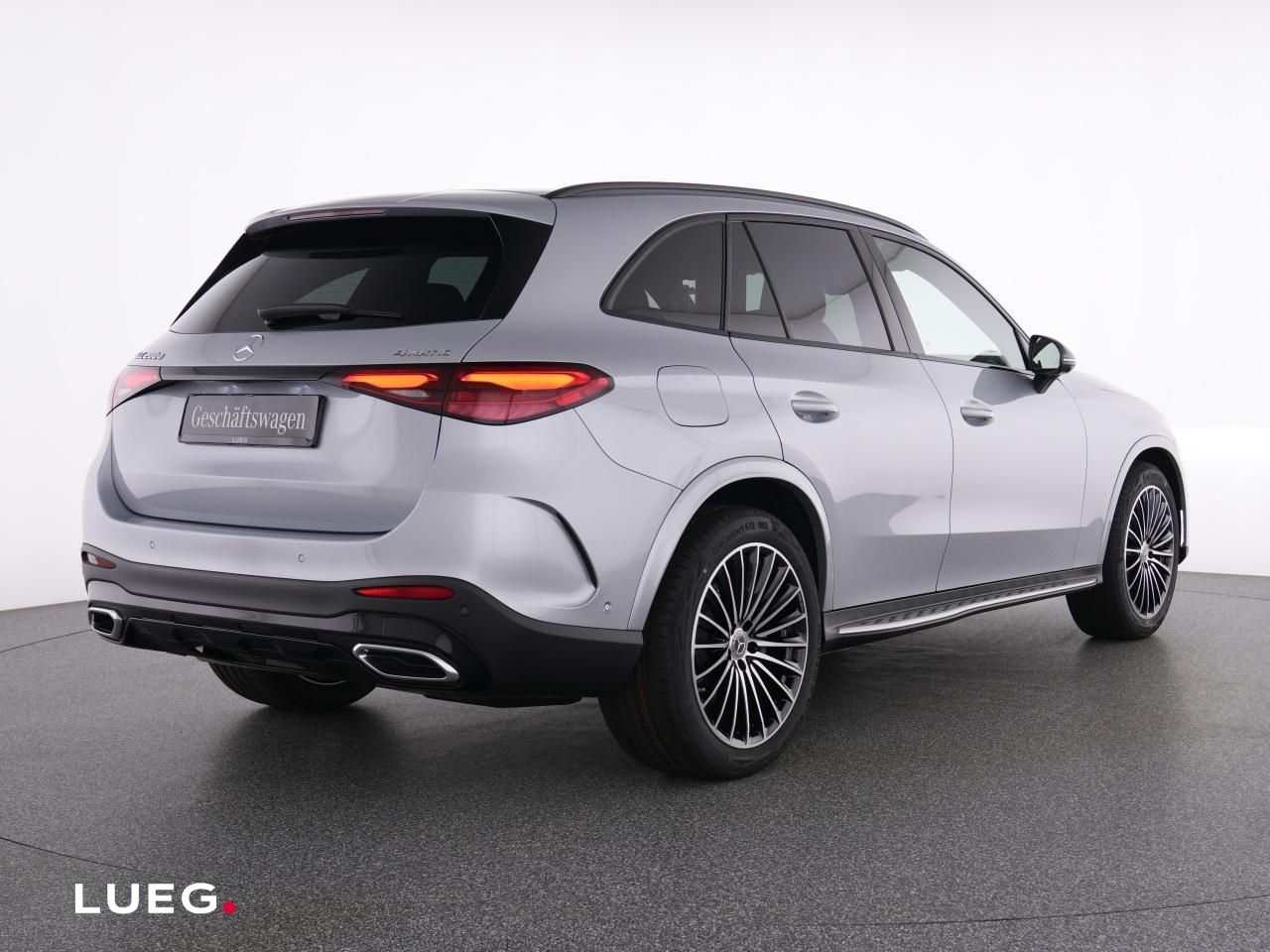 Mercedes-Benz GLC 200 d 4M AMG+NIGHT+20''+PANO+AHK+SOUND+360°+