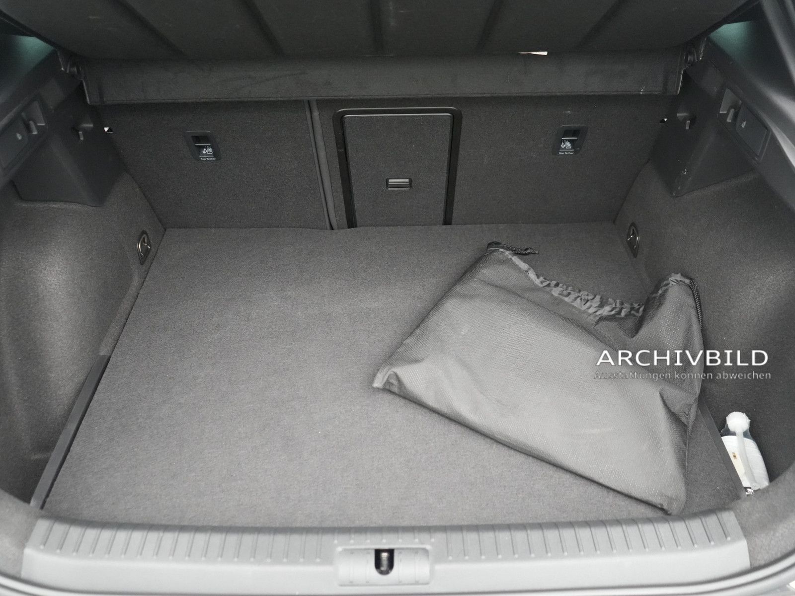 Cupra Formentor VZ e-Hybrid PANO NAVI AHK ACC LEDER