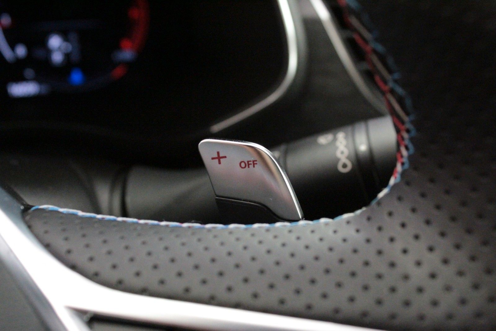 Renault Arkana Mild Hybrid - Samsaru's Car Outlet