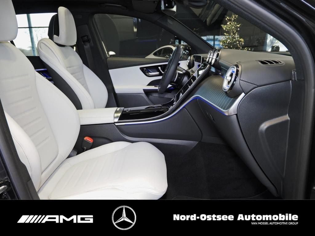 Mercedes-Benz GLC 300 de 4m AMG PANO AHK DIG-LIGHT DISTR 360°