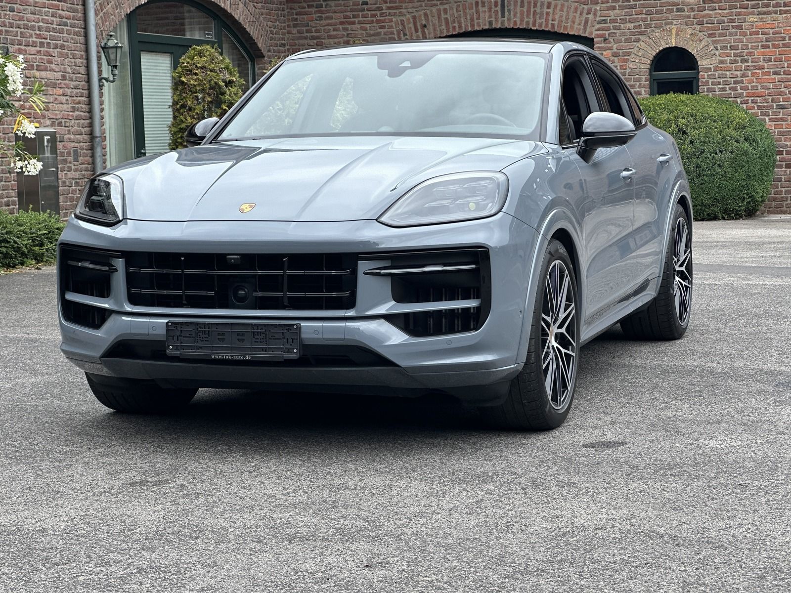 Porsche Cayenne S  Coupe SPORTDESIGN-ABGAS*BOSE*HD MATRI
