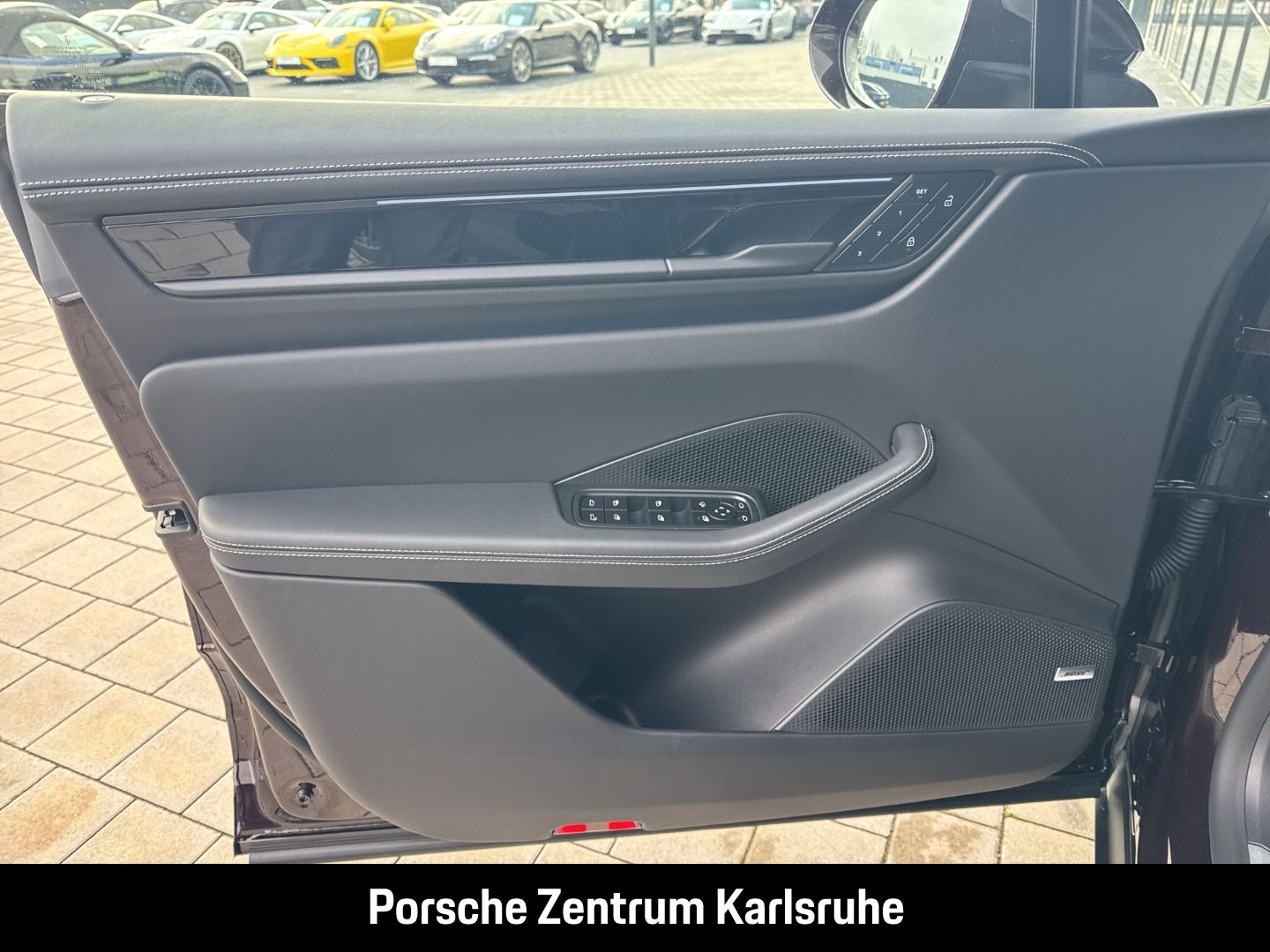 Porsche Macan 4S LED-Matrix Panoramadach Luftfederung