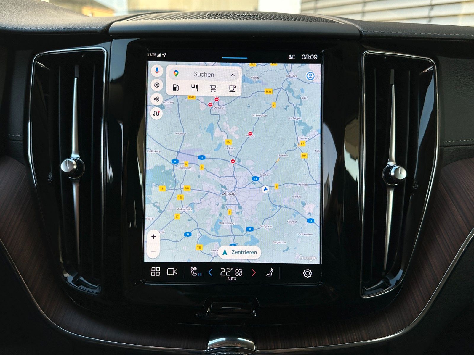 Volvo XC60 Ultimate Dark*LuftFW*21Zoll*Massage*Standh*