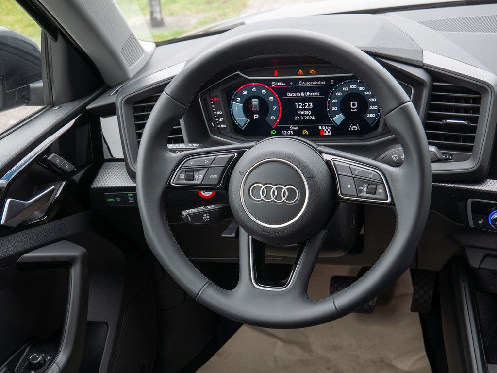 Audi A1 Sportback advanced 25 TFSI - Samsaru's Car Outlet